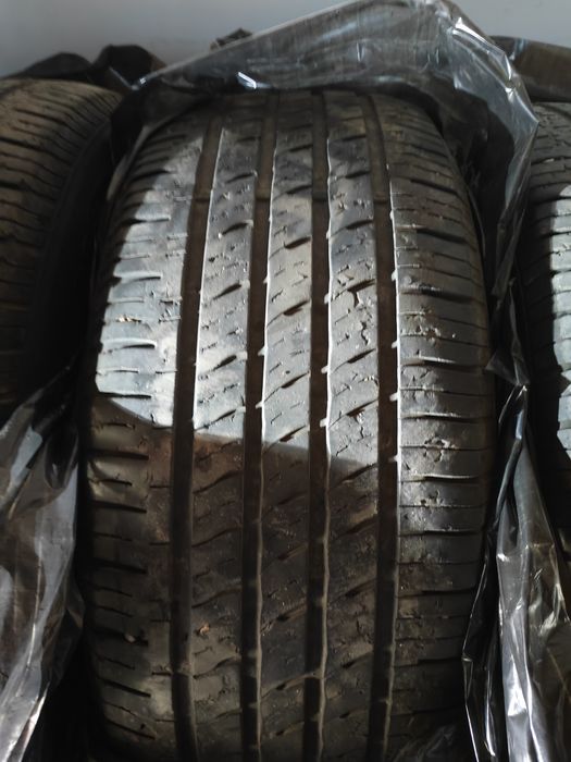 Резина ROADSTONE 285/60/18