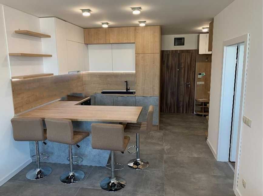 Двустаен апартамент в кв. Витоша