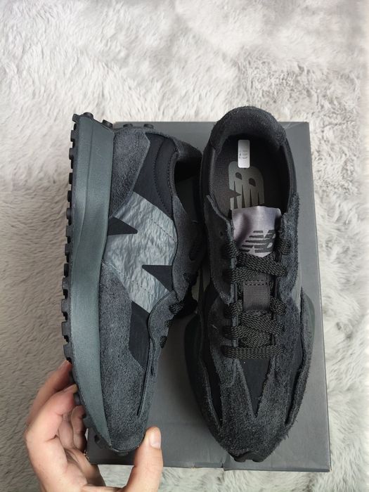 New Balance 327 unisex culoare negru mărimea 39.5 noi originali