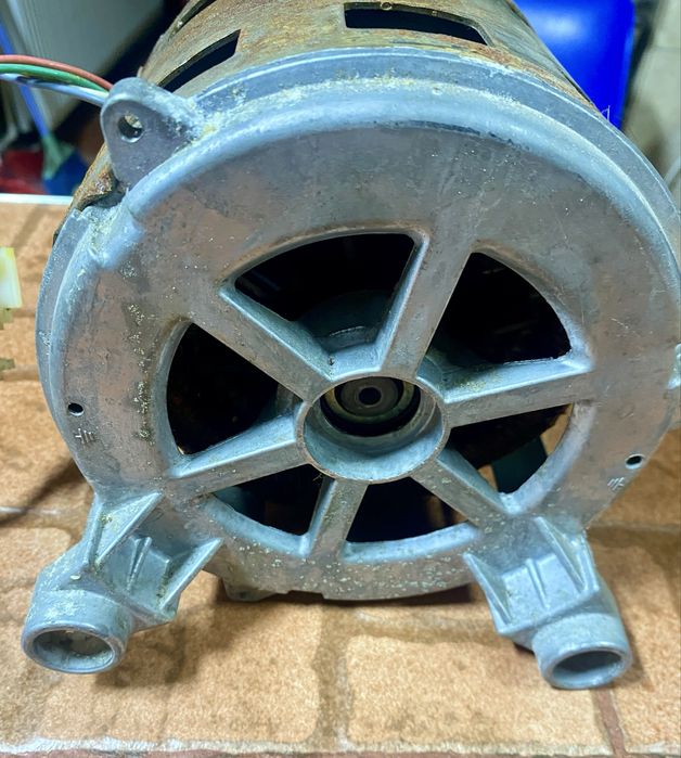 Motor masina de spalat whirepool