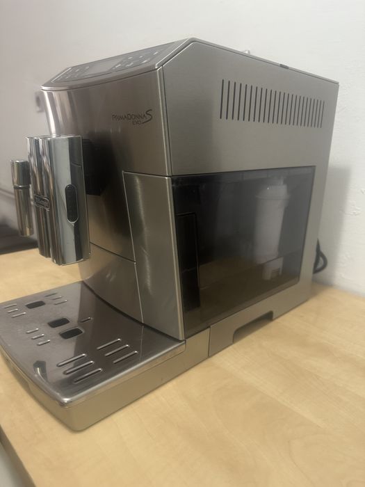 Espresor Delonghi Primadona Evo S