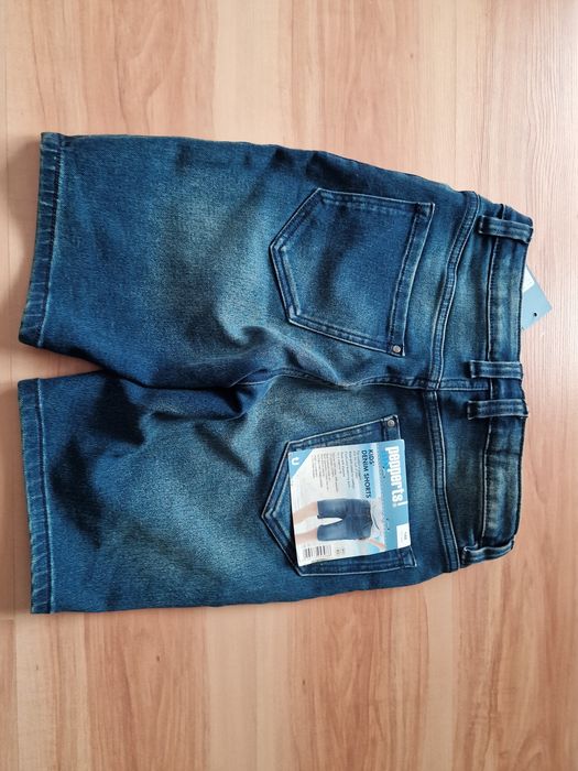 Pantaloni scurți  146 cm