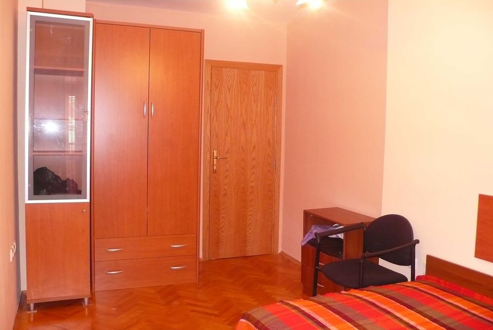 Дава се под наем Тристаен апартамент в София, Център - 86 кв.м за 550 € - Снимка #5