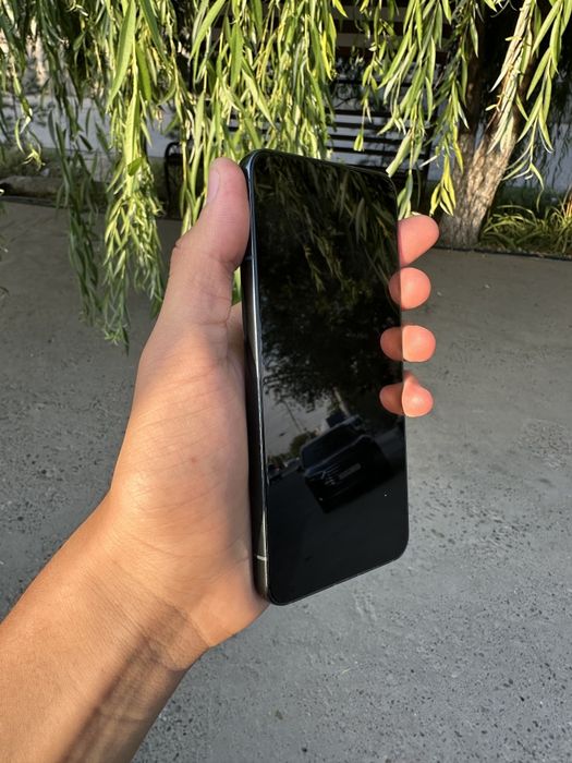 Samsung S22 8/256gb