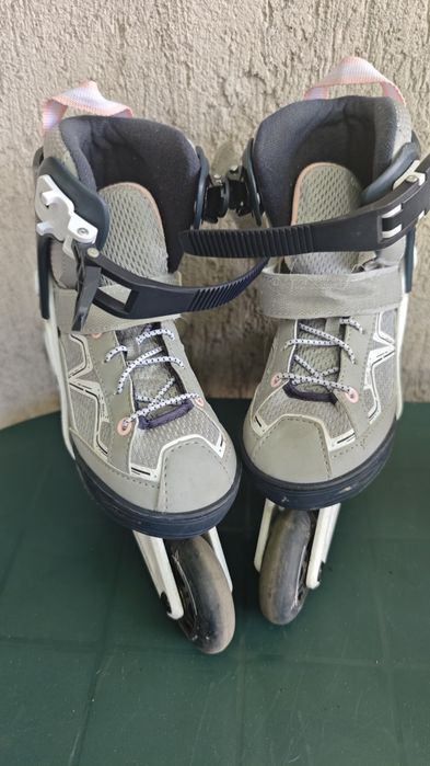 Vând role / patine
