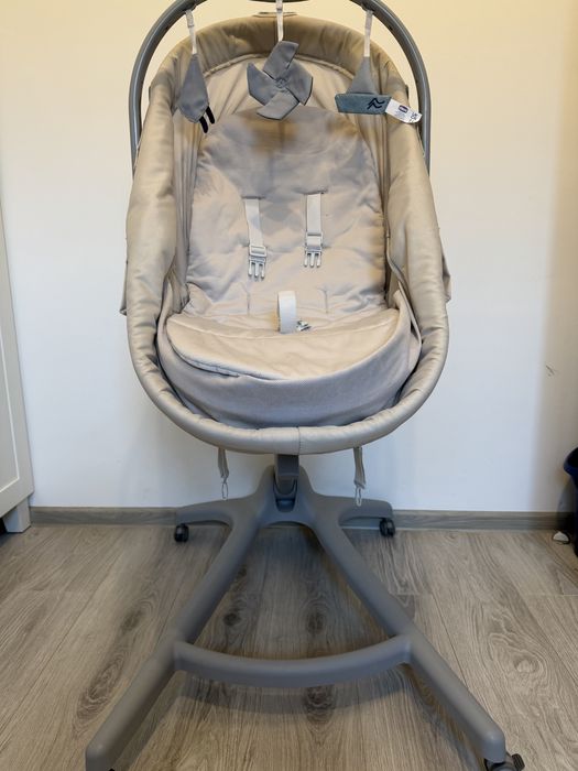 Cosulet\patut multifuncțional 5 in 1 Chicco Baby Hug Pro, BeigeLatte