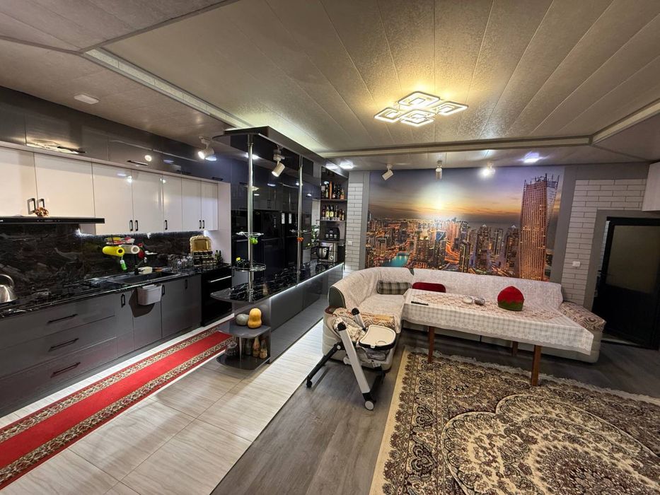 срочно продаётся участок с евро ремонтом+обстановка