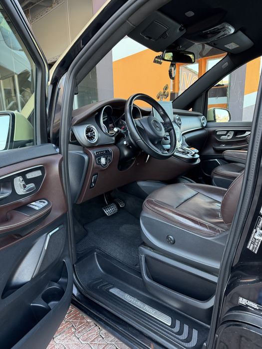 Mercedes V class 250 -4MATIC