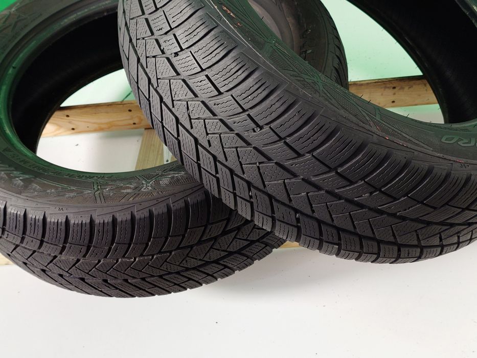 215/60R17 Vredestein 2022 6,1mm stare foarte bună fără defecte