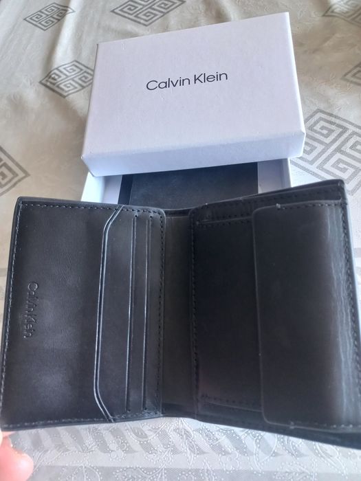 Визитник портомоне на CALVIN KLEIN