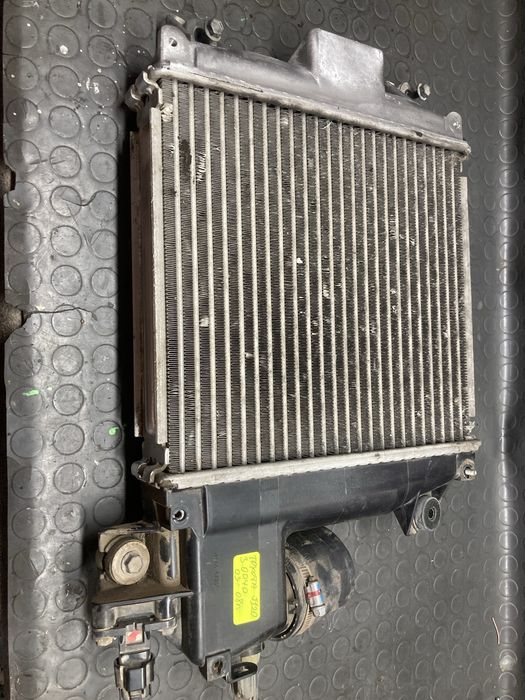 Интеркулер за тойота ланд крузер J120/toyota land cruiser J120 03-08г