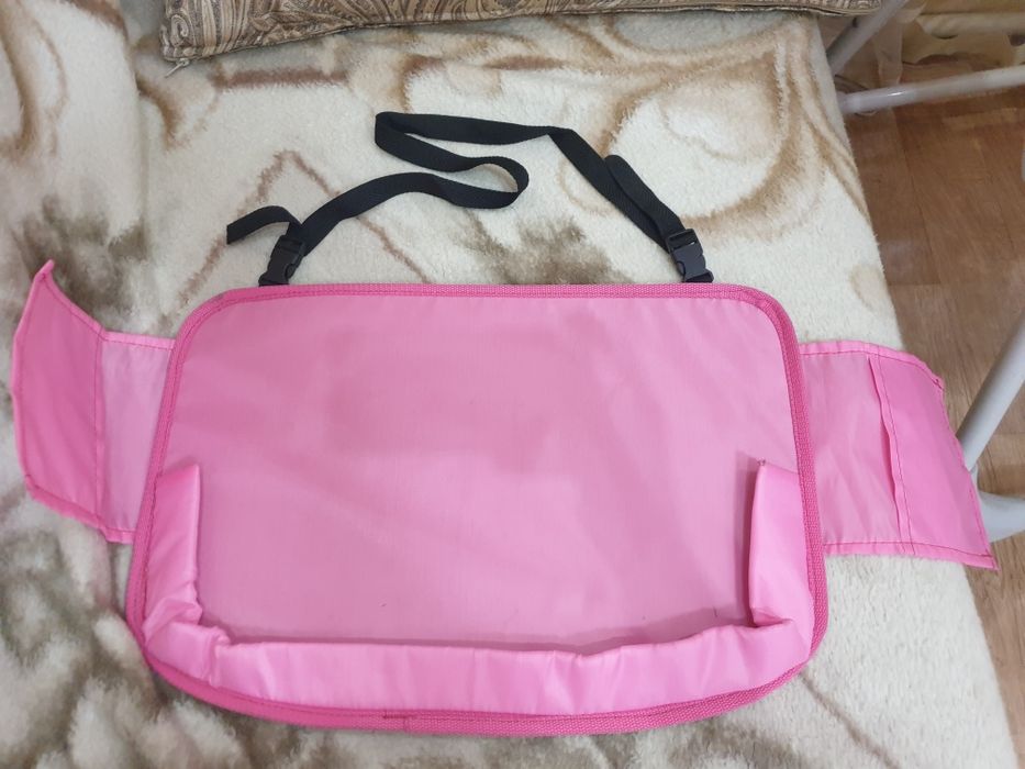 Столик для детского автокресла