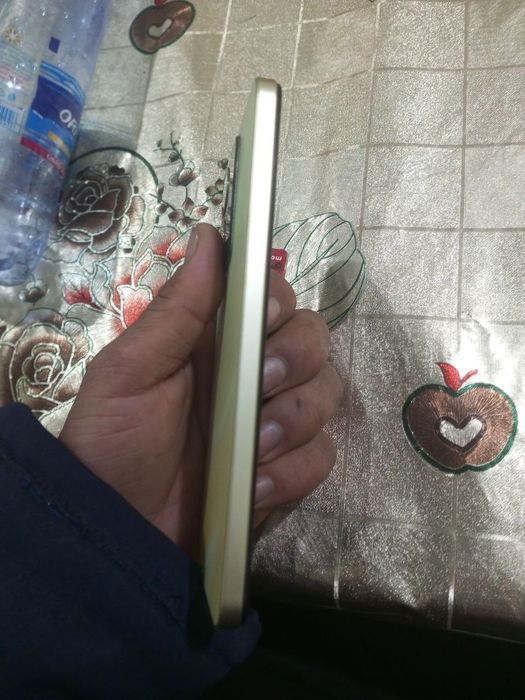 Vivo y 35 karobka dakement