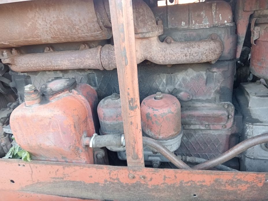 Продам трактор Алтаец Т4