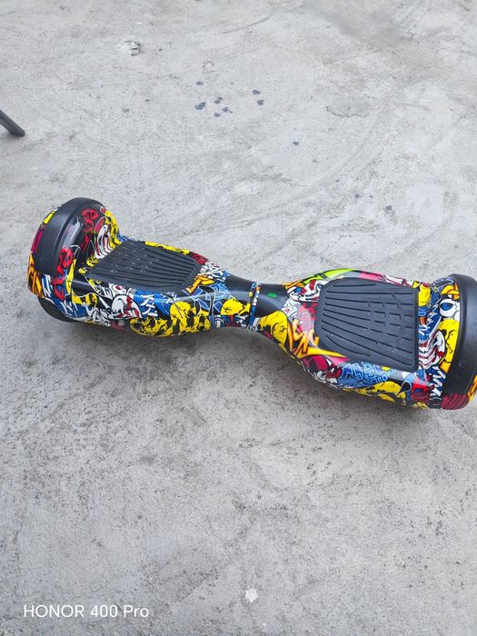 Hoverboard cu lumini și bluetooth