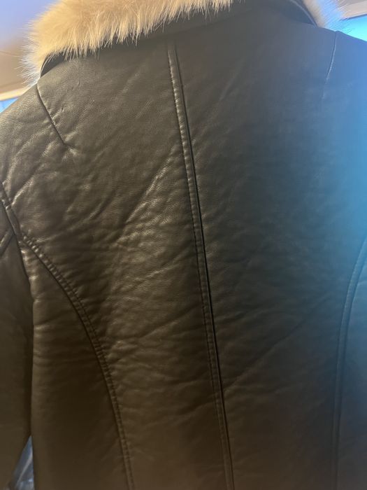 Haina piele cu guler detasabil