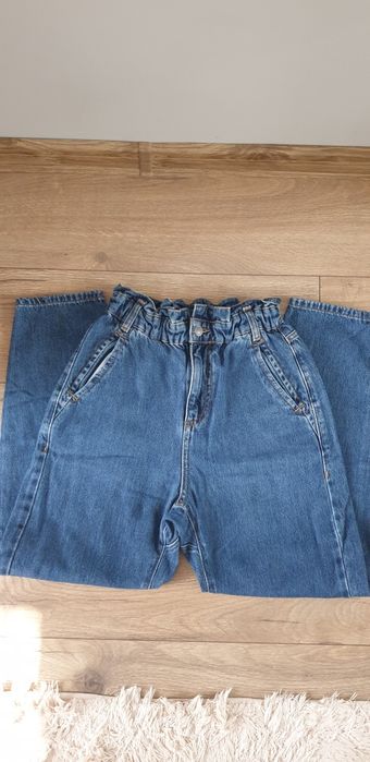 Дамски дънки 20 лв. броя