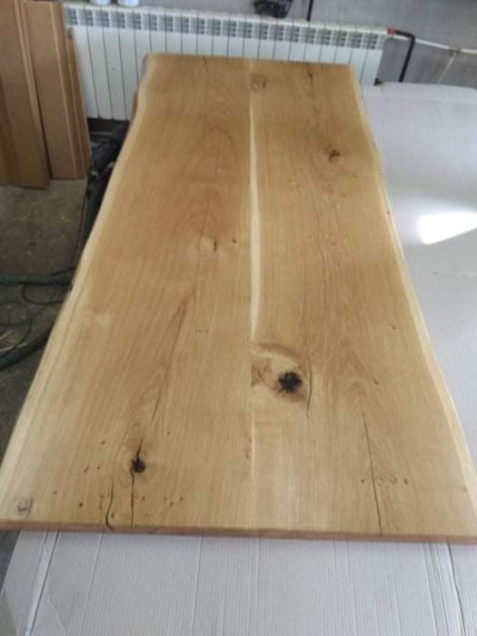 Масивни и епоксидни плотове и маси