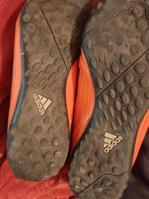 футболни стоножки adidas