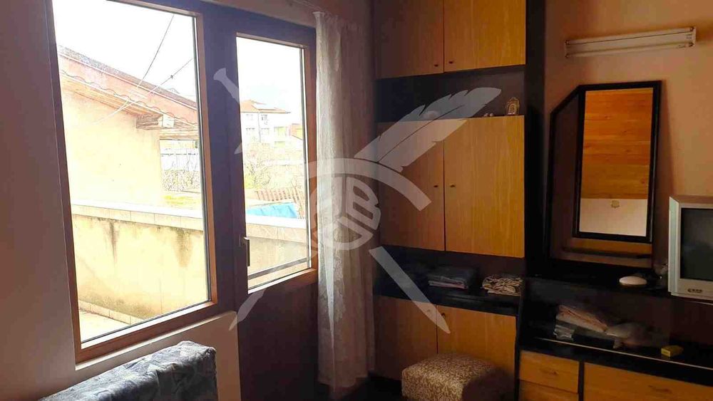 Продава се Къща в Ахелой - 300 кв.м за 700 €/кв.м - Снимка #1