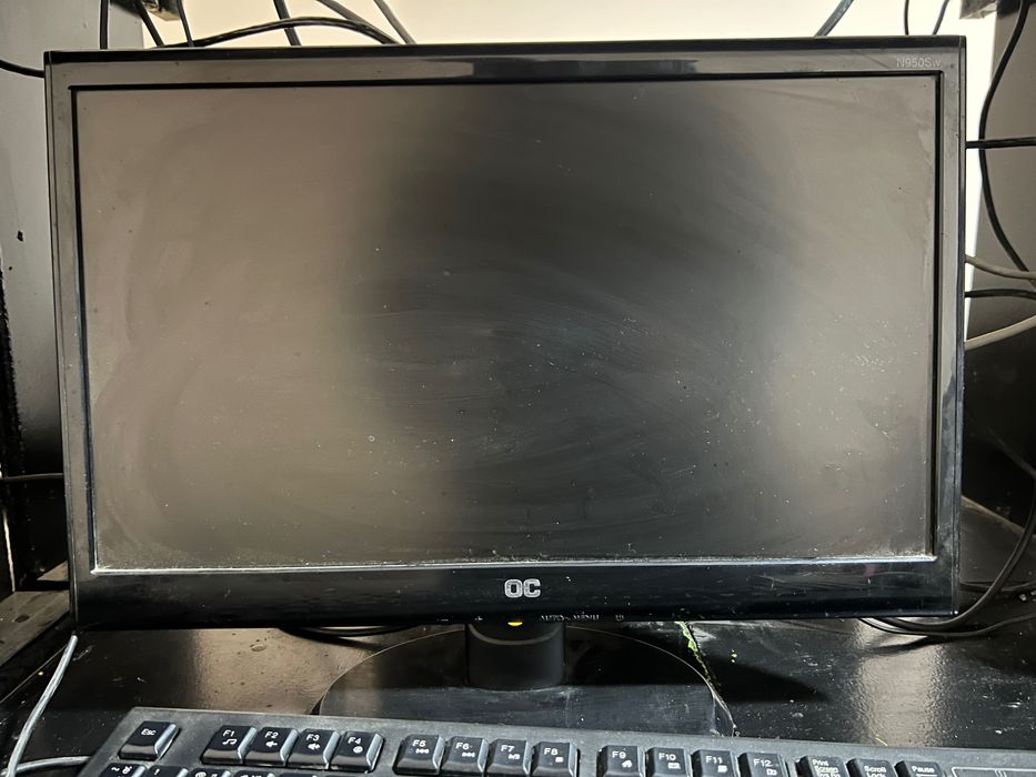 Samung 17 razmer,AOC 17 ,LG 17