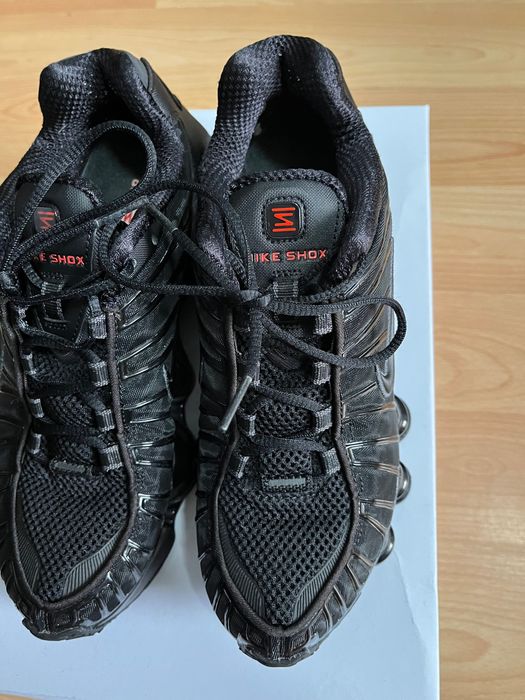 Дамски маратонки 'Shox TL' в черно