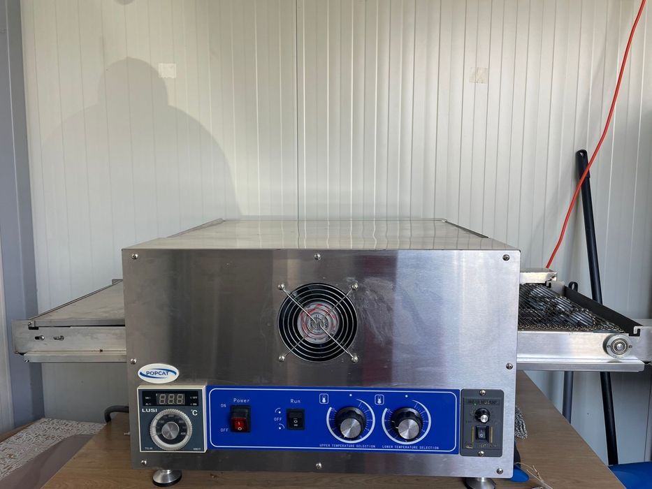 Cuptor profesional cu banda HEP-12 + oparitor covrigi HENDI- complete