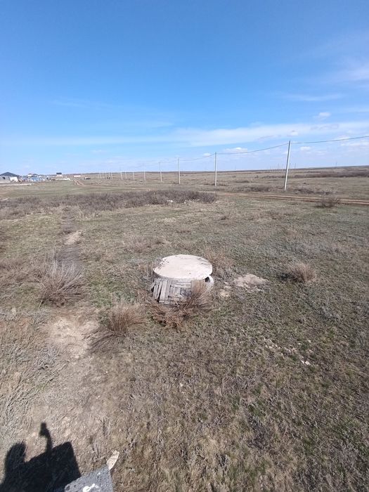 Продам 10 соток с материалом