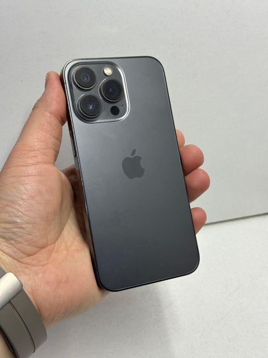 Продам Айфон 13 Про 128г