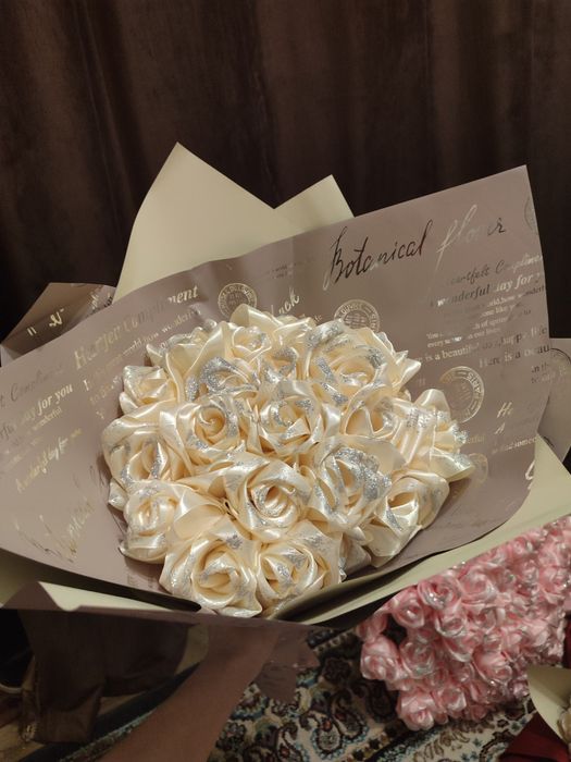 Атласные букеты навечно. Подари ей вечное счастье