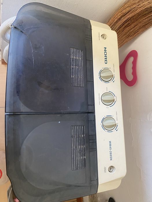 Срочно продам стиральную машинку