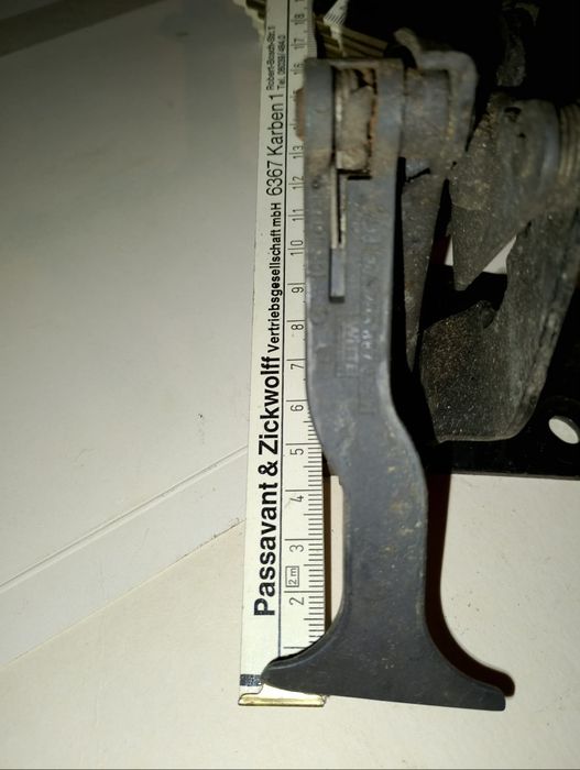 Брава преден капак за Mercedes-Benz