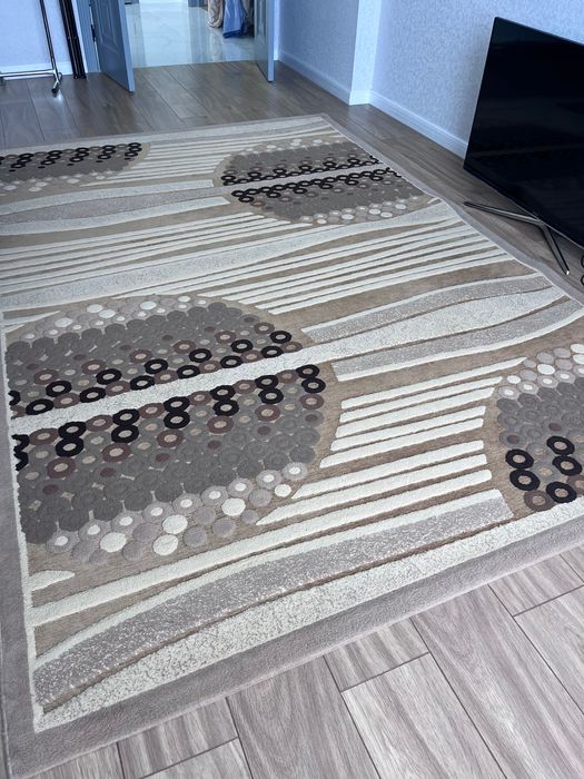 Продается ковер в идеальном состоянии!