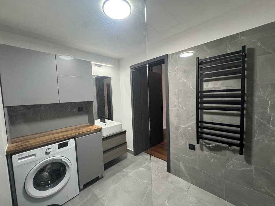 Studio modern de vânzare