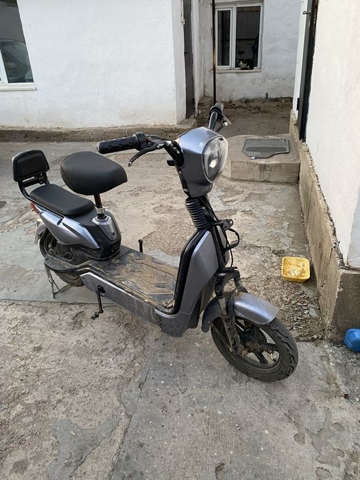 Срочно! Продам электро скутер