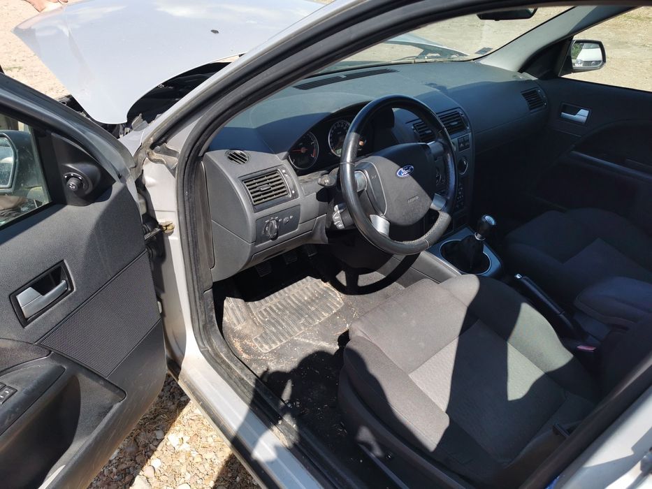 Форд Мондео 2.0 ТДЦИ 115К.С НА ЧАСТИ