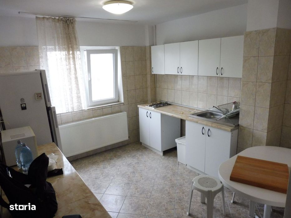 Apartament 2 camere/ Pta Lahovari+ metrou