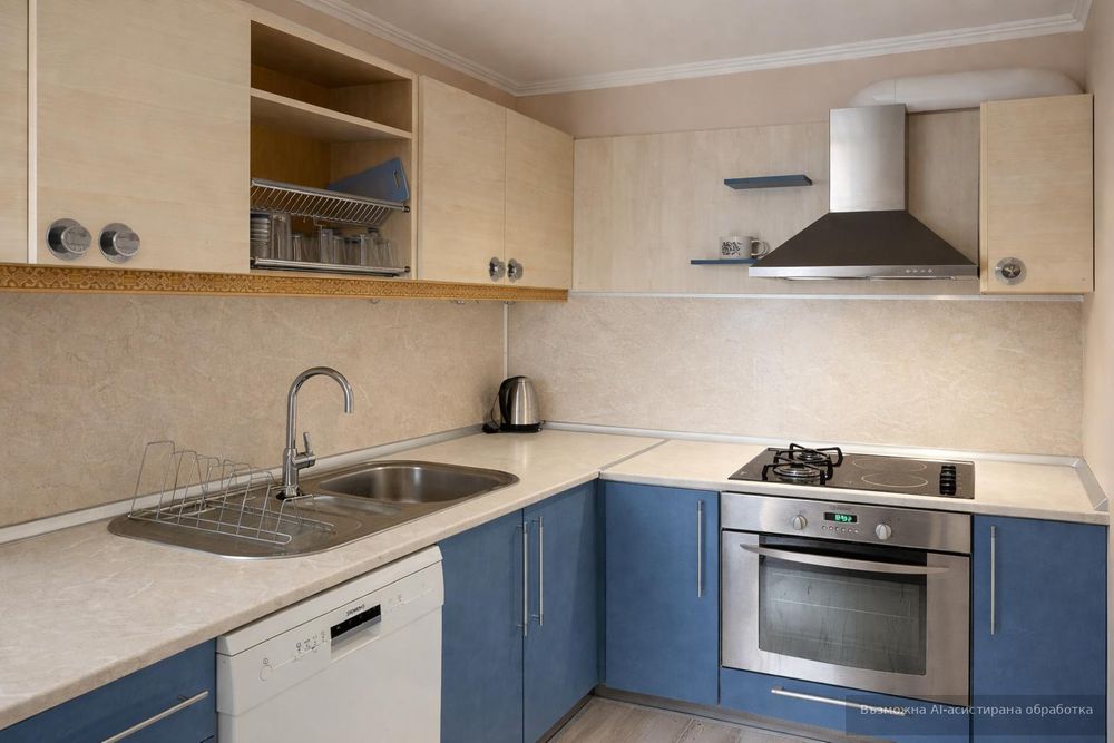 Дава се под наем Тристаен апартамент в Пловдив, Южен - 90 кв.м за 448.8 € - Снимка #2