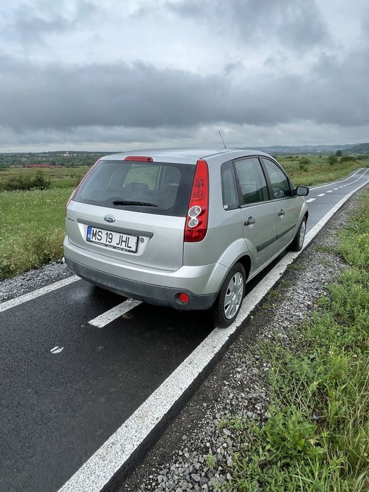 Ford Fiesta 2006 benzina