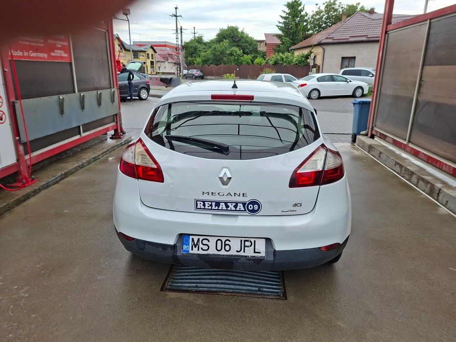 Vand firma de taxi fara datorii, cu sau fara masina.