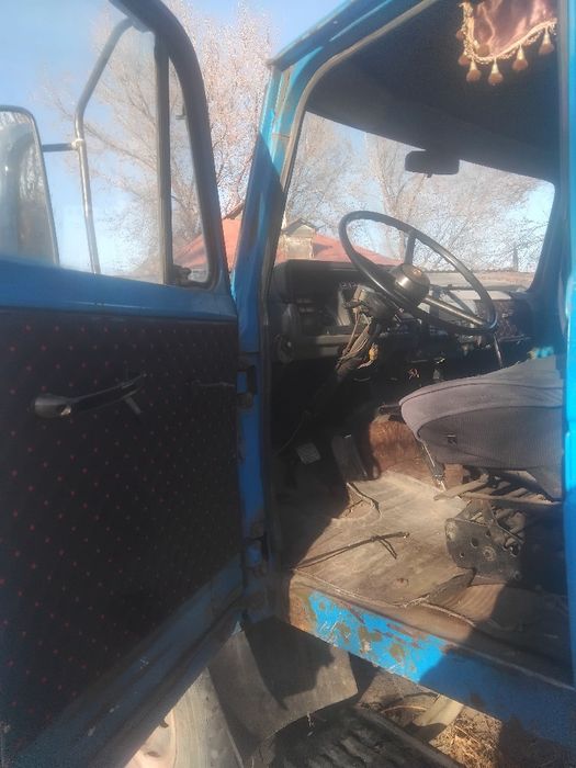 Продам грузовой автомобиль