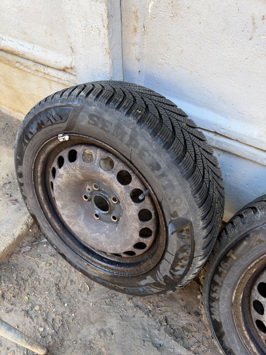 Cauciucuri cu jante 205/55R16 M+S