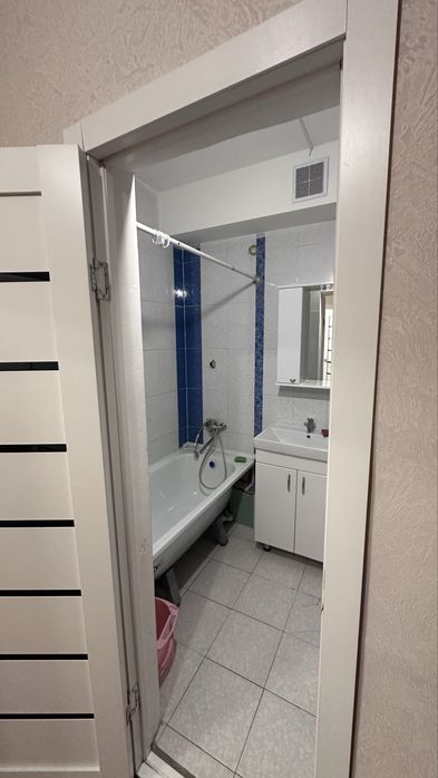 Сдам квартиру помесячно.