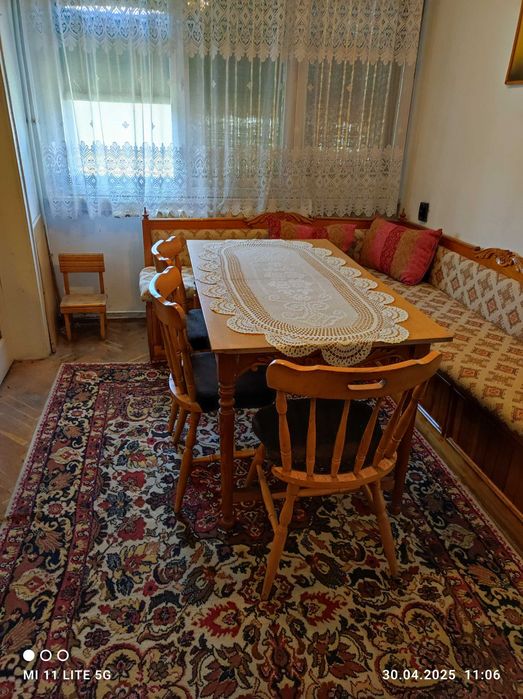 Четиристаен апартамент - център