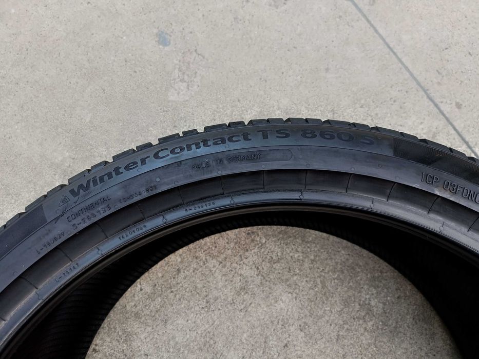 Doua anvelope iarna 255 35 21 continental wintercontact TS 860S profil 7,5 mm