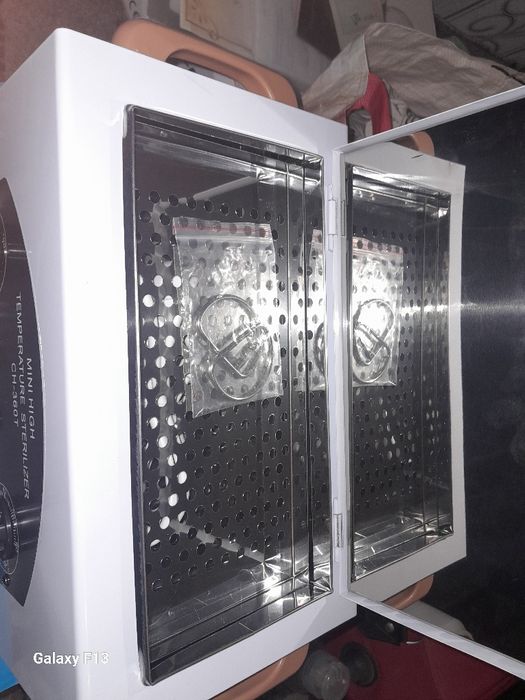 Стерилизатор для аппарата ногтей новый