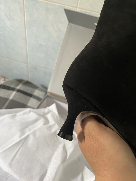 Замшевые ботильоны натуралка