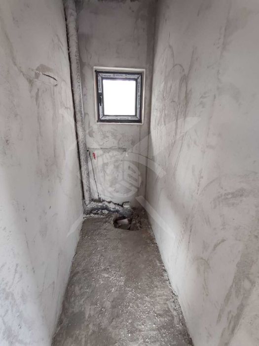 Двуетажна куща в м-т Ален Мак - 50072