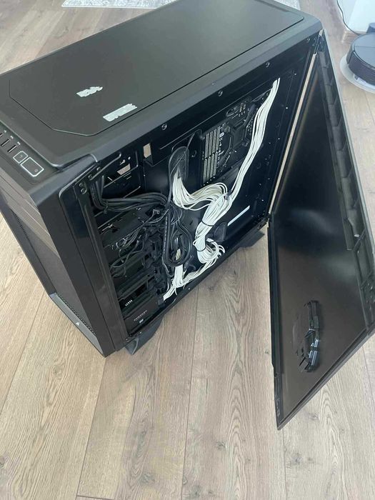 Vand Desktop PC | Nvidia 1080TI 11GB | 32GB Ram | i7-9700K 3.60 GHz