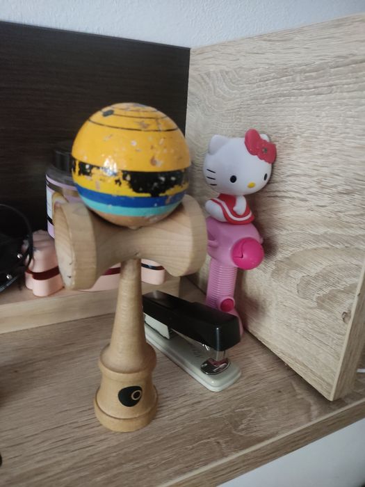 Vand kendama folosita